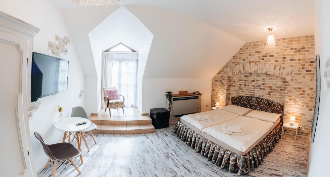 Hotel Kastely Grof Zichy Haniska Zewnętrze zdjęcie